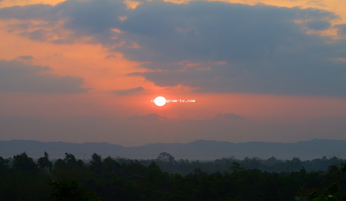 Discover the Magic of Chittagong: An Adventure of Food, Hiking, and Sunsets!