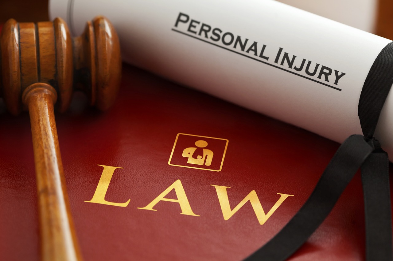 What Does a Personal Injury Lawyer Do? Understanding Their Role in Claims and Legal Process